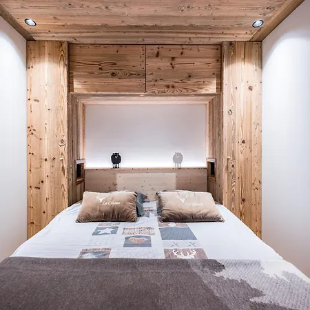 T2 Centre Village * La Clusaz